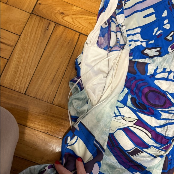PUCCI dress in perfect condition!! - Picture 6 of 9